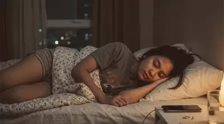 Mengenal Melatonin: Hormon Kegelapan yang Mengunci Deep Sleep dan Mereset Energi Tubuhmu